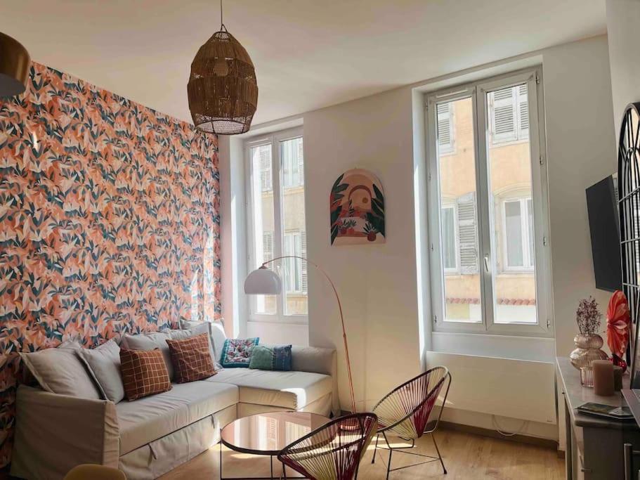 Pleasant 3-Bedroom Flat In The Center Of มาร์กเซย ภายนอก รูปภาพ