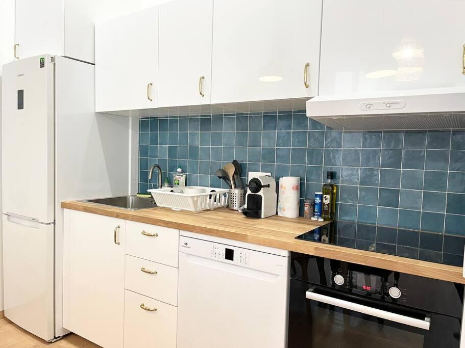 Pleasant 3-Bedroom Flat In The Center Of มาร์กเซย ภายนอก รูปภาพ